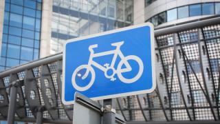 cycling lane sign 
